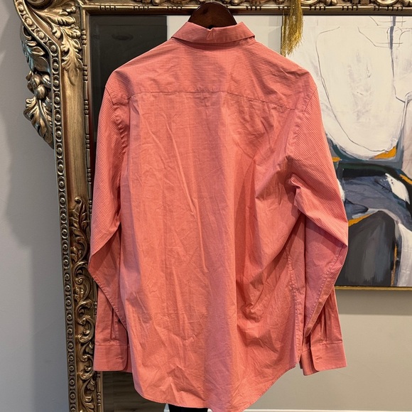 Banana Republic Men's Coral Stretch Shirt - Picture 3 of 3